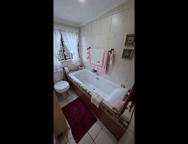 1 BEDROOM PROPERTY TO RENT IN BOTHAS HILL
